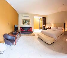 Alinson Boutique Resident Batam