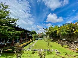 Alinson Boutique Resident Batam