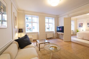 Direct Inner City Deluxe 1