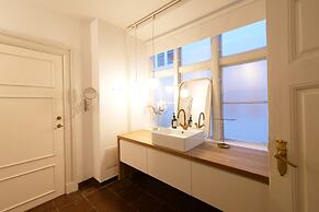 Direct Inner City Deluxe 1