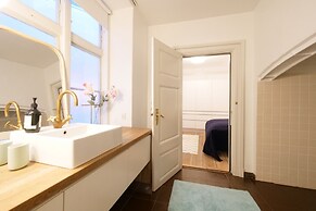 Direct Inner City Deluxe 1