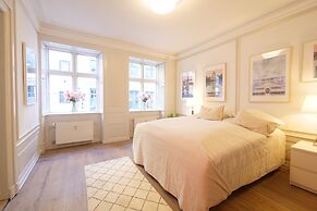 Direct Inner City Deluxe 1