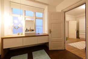 Direct Inner City Deluxe 1