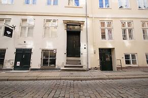 Direct Inner City Deluxe 1