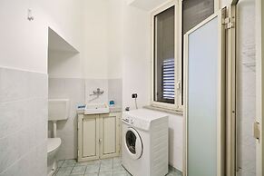 Central Balcony Apartment