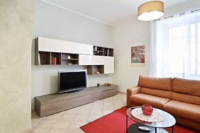 Central Balcony Apartment