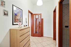 Central Balcony Apartment