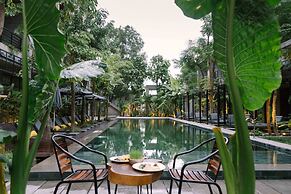 Larimar Hotel and Resort