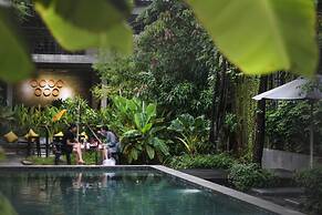 Larimar Hotel and Resort