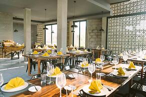 Larimar Hotel and Resort