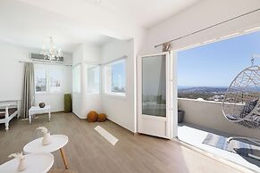 Cinnamon Villa with Private Hot Tub