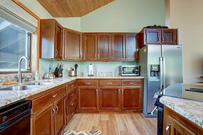 15 Big Leaf 3 Bedroom Home by Redawning