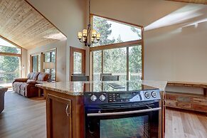 15 Big Leaf 3 Bedroom Home by Redawning