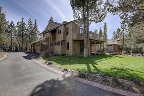 15 Big Leaf 3 Bedroom Home by Redawning