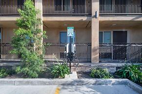 Days Inn by Wyndham Galt/Elk Grove South