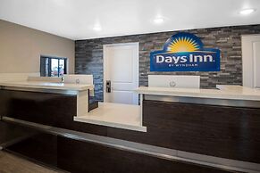 Days Inn by Wyndham Galt/Elk Grove South