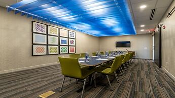 Holiday Inn Express & Suites Marion by IHG