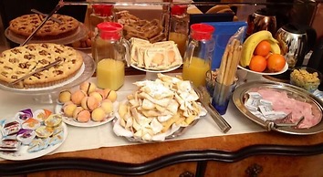 Roma Royal Residence