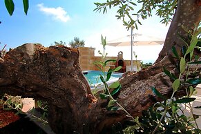 The Dream Residence 241