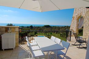 The Dream Residence 241