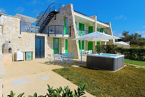 The Dream Residence 244