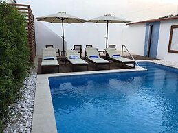 Villa Rio Guest House Suites