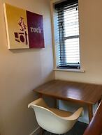 2 Crown Barton - Glastonbury