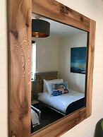 2 Crown Barton - Glastonbury