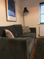 2 Crown Barton - Glastonbury