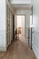 Hoy Paris - Home of YOGA