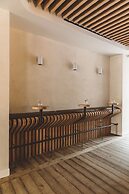 Hoy Paris - Home of YOGA