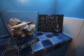 Silver Lining - St Patrick Sq Apartment