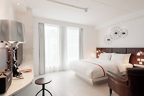 Ruby Lucy Hotel London by IHG