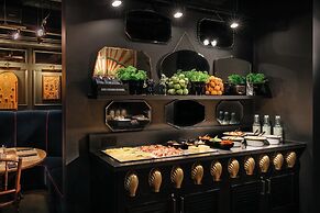 Ruby Lucy Hotel London