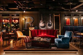 Ruby Lucy Hotel London by IHG