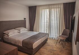 Hotel Qama