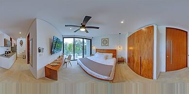 Loveboat Penthouse Studio With Private Splash Pool – PENTHOUSE 5 B – B