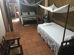 Nam Thanh Homestay - Hostel