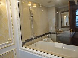 Hoang Nham Luxury Hotel