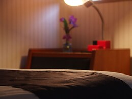 Green Business Hotel Hakui