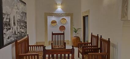 Smiles Stone Town Hotel