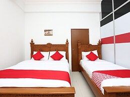 OYO 89435 Nusantara Group Hotel