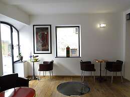 Demeure d'Hotes Le Rocher