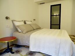 Demeure d'Hotes Le Rocher