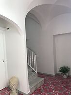 R&D Rest and Dream Capri