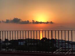 R&D Rest and Dream Capri