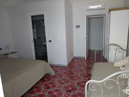 R&D Rest and Dream Capri