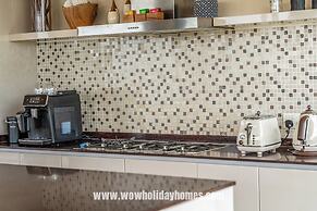 White Monkey Villa - Private Pool & Jacuzzi