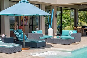 White Monkey Villa - Private Pool & Jacuzzi