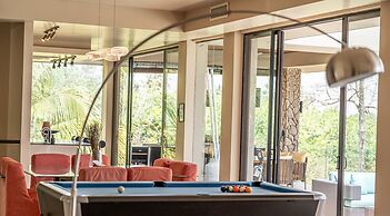 White Monkey Villa - Private Pool & Jacuzzi